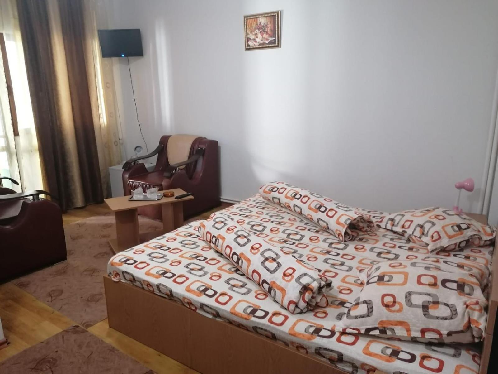 Pensiunea Pomi -Oesti Hotel Albestii Paminteni Eksteriør billede